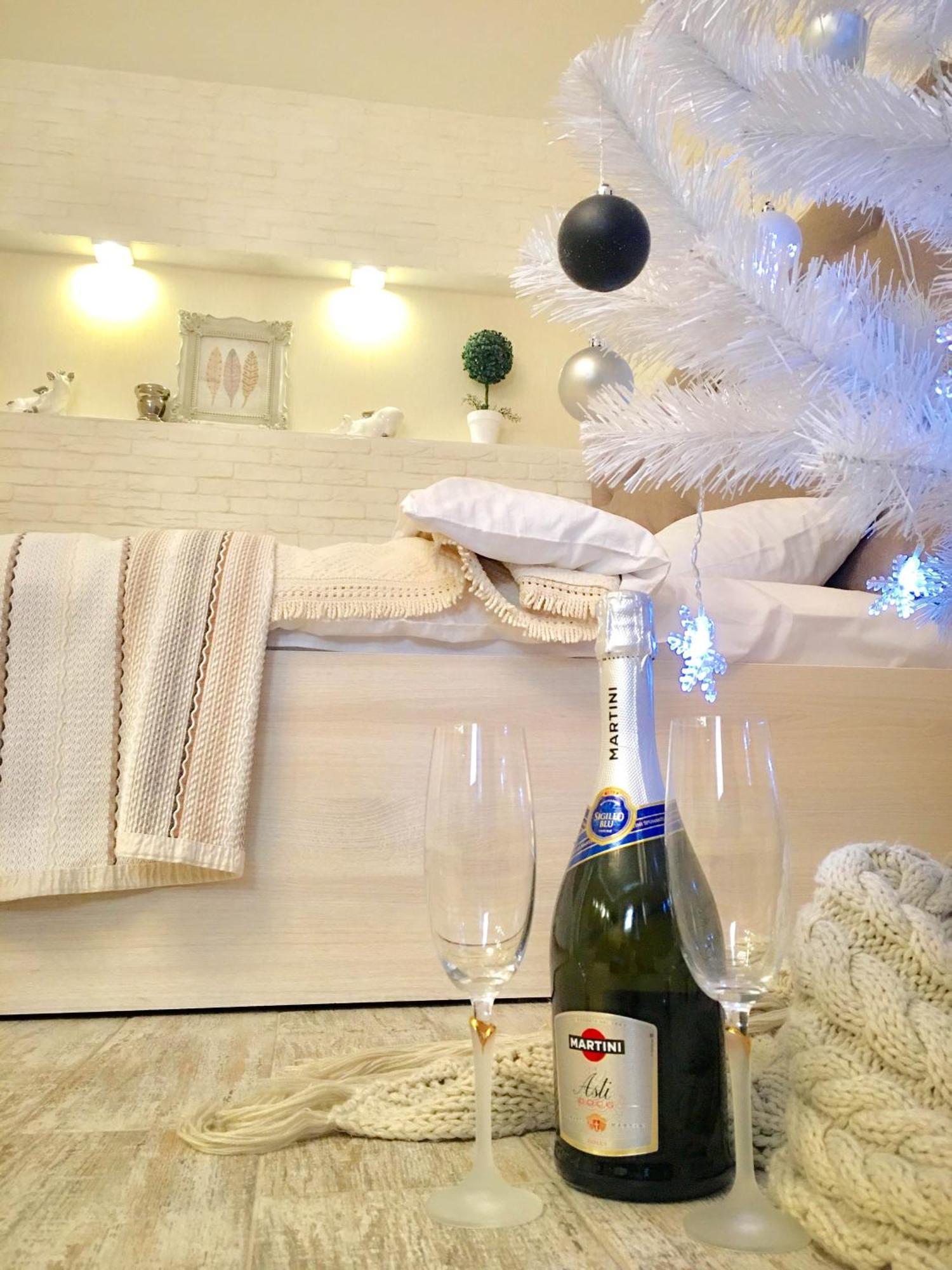 Studio Luxe On Victory Street In The City Center Винница Экстерьер фото