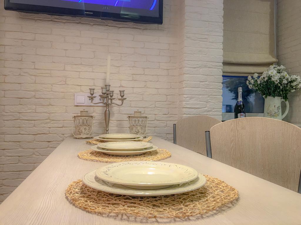 Studio Luxe On Victory Street In The City Center Винница Экстерьер фото
